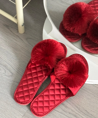 ���Լ�����һ˫����ר����Ь��