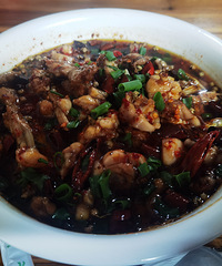 ���ڴ��˻��¥��ˮ��ţ�ܺ�������⣬ÿ���˶��·��ɿ�