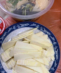 �������ʲô�����ɳԻ����6�ˣ�200��Ԫ��ʳ��