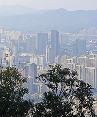 �����ҷ�ɽ���ͻƳǷ�⡣