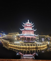 ������Ҷ����ˣ���̨96��������̸