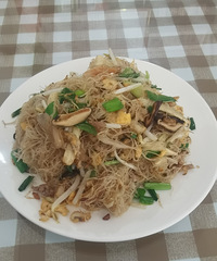 ��������һ�󾣳����棬���ڵģ����Ǽ۸��������Ǹ���λ��