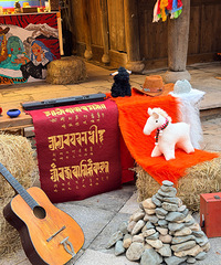 �������ʲô����̨�ݣ��ȵ���ɫ��ġ����Ͳ�����衱