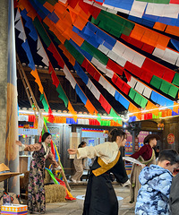 �������ʲô����̨�ݣ��ȵ���ɫ��ġ����Ͳ�����衱