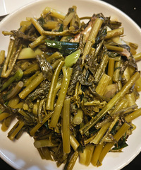 ����ʲô�ˣ�̨�����Լ��Ľ�ĩ