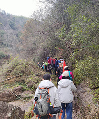 ��ʯ�ٻ��ߴ�Խ���Ѿ��þ�û������ɽͷ�����ĺ�������