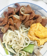 [��]Ů����ϲ���Դ󳦣���ͬ��ϲ���Դ󳦵�С������