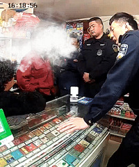 ����ϲ�侪�ţ�10���ֽ��㡰�ޡ���ƭ��