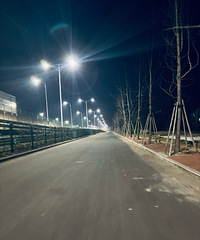 ������Ƭ֮ҹ��һ��ɽ�������