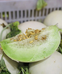 ���Ͻ����ܡ�̨�ݴ������У������۵���3Ԫ/���ȥ�����һ��