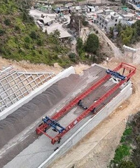 ̨�ݽ�����һ�����ٳ���ڡ�һ�����ٻ�ͨ