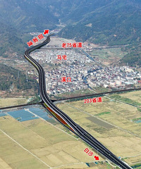 �ٺ����������Ÿ߼ܿ���·Ч��ͼ�����������ڼ�