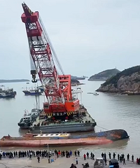 ̨�ݺ���һ���洬��ǳ�෭��ǰ��������Ȳ����������컻������