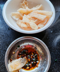 �������ԣ�ը��һ�룬ʣ��һ��ˮ������