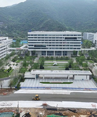 ����·�Ϳ�ͨ���ˣ�