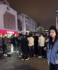 �򻪳�ҹ�����ϴ���飬��˵������̯�ˣ���֪���ܼ�ֶ��