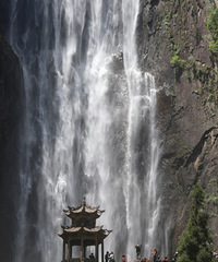 ��Ʊ�İ��ɝTֵ�ó�