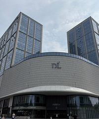 ����ʱ����ȥ�ģ������Խ��Խ�࣬��ˮһ��ӿ����