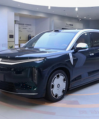 [����]ε��ES8�ط���һ��7�´���SUV�񷢲�