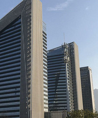 "瓯海商务区110平 电梯口高层 户型方正 停车方便"