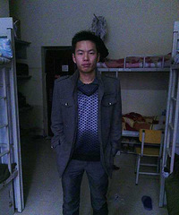 【2013蛇年相亲大汇】男,24,搬砖工,矮搓丑,三无人员