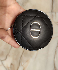 �ϰ���֬�������ȫ�°���ת