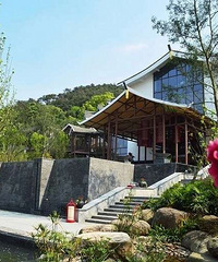 �����ľ��Ƶ귿��ת��