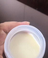 婴儿喂养