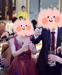 三套婚纱礼服转让,几乎全新。
