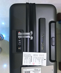 新秀丽箱包 全新正品-吊牌在 全部7折出手