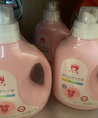 ��ɫС���ͯϴ��Һ