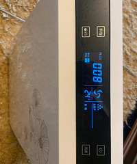 菜价转让空气净化器新风一台