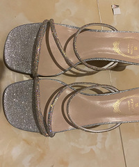 ����ɭbling bling ��Ь 37�� ֻ����һ�Σ�