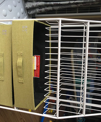 ת������������