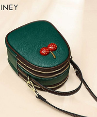 ��ƤŮ�������