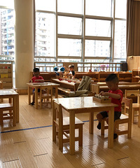 ��ʱת�����Ͻ�����ʯ��ɽ������԰������С����̰�