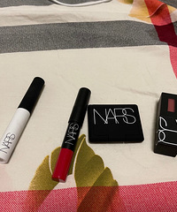 nars����С�� ��װ��