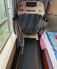 �ܲ���600��