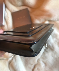 ��������ɫ��ͷС����16�깺��������