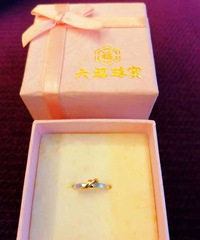 ��ת�����鱦18K��˫ɫ��ָ