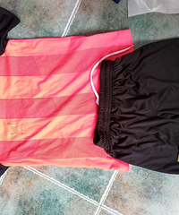��ͯAdidas����ͺ�ɫT