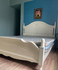 1.8�״󴲴����� ԭ��2400 һ�겻�� 900����