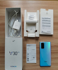 ����ҫv30pro8+256�����þ�5G�ֻ�һ��