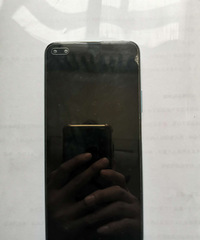����ҫv30pro8+256�����þ�5G�ֻ�һ��