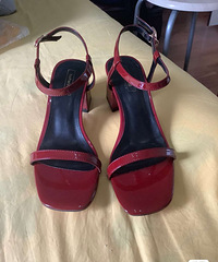�ȷ�ȫ����Ьת����ֻҪ60