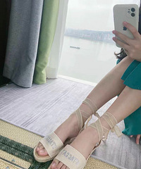 ˼��ͼ�ļ��¿���Ů��Ь�����Ьƽ����Ьһ�ִ���ЬEBE03B