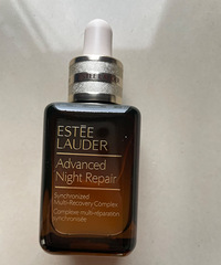������ʫ����С��ƿ����30ml,270Ԫ