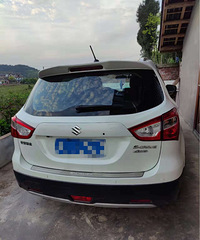 ������ľ��ԦSUV���˳���