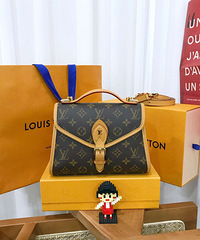 LV Ivy