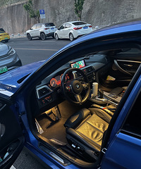 ����320i��ҹ�������